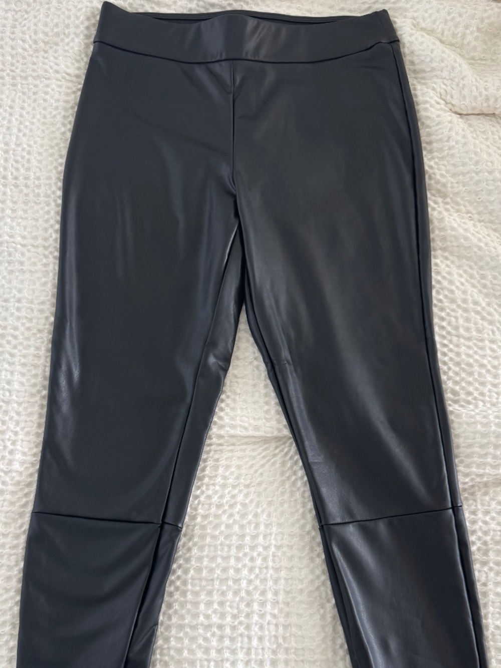 Women’s Black Faux Leather Leggings size Medium
